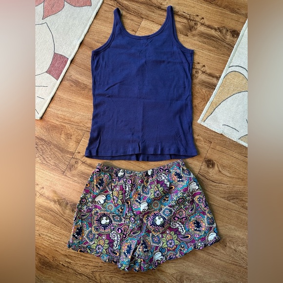 Disney Parks Women’s Mickey Paisley Sleepwear Set. Size medium - Picture 7 of 8